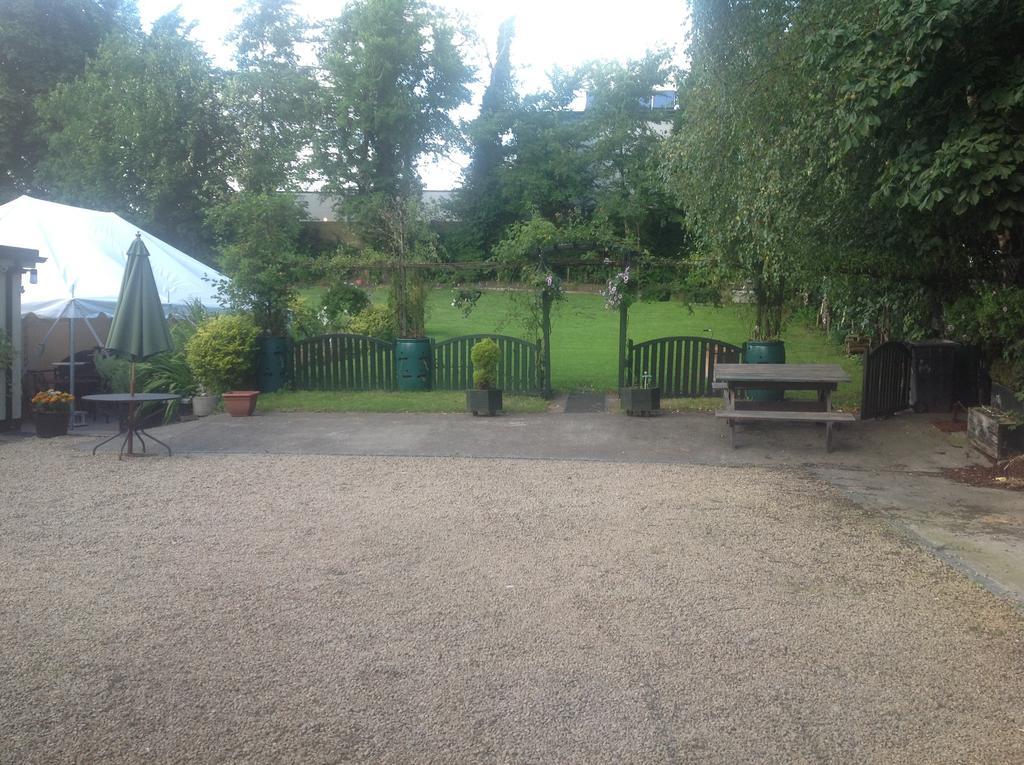 Cawley'S Guesthouse Tubbercurry Buitenkant foto